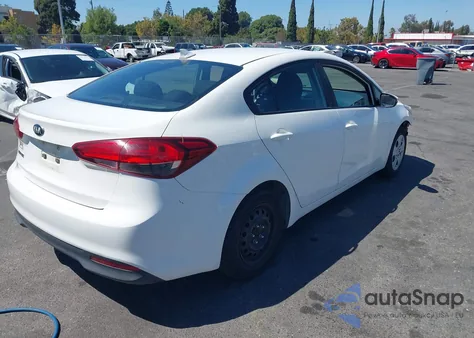 2017 Kia Forte Lx из США, поврежденный, VIN 3KPFK4A79HE077038